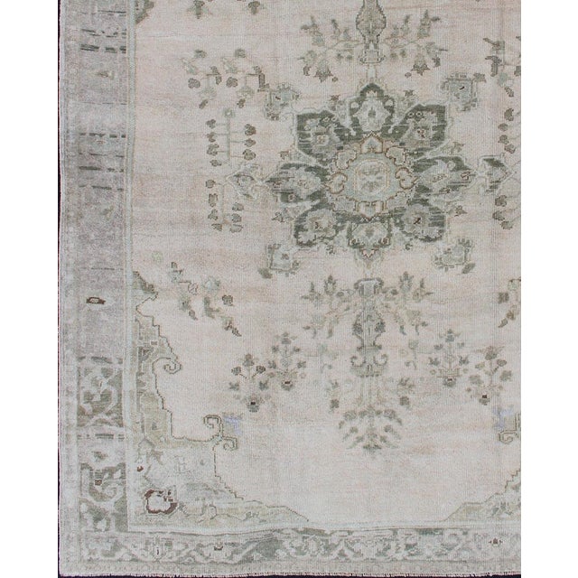 Textile Floral Medallion Turkish Oushak Rug in Green/Gray, Blush, Charcoal, and Silver 5' X 7'2 For Sale - Image 7 of 11