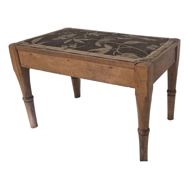 Early 19th Century Upholstered Wooden Footstool With Turned Legs For Sale