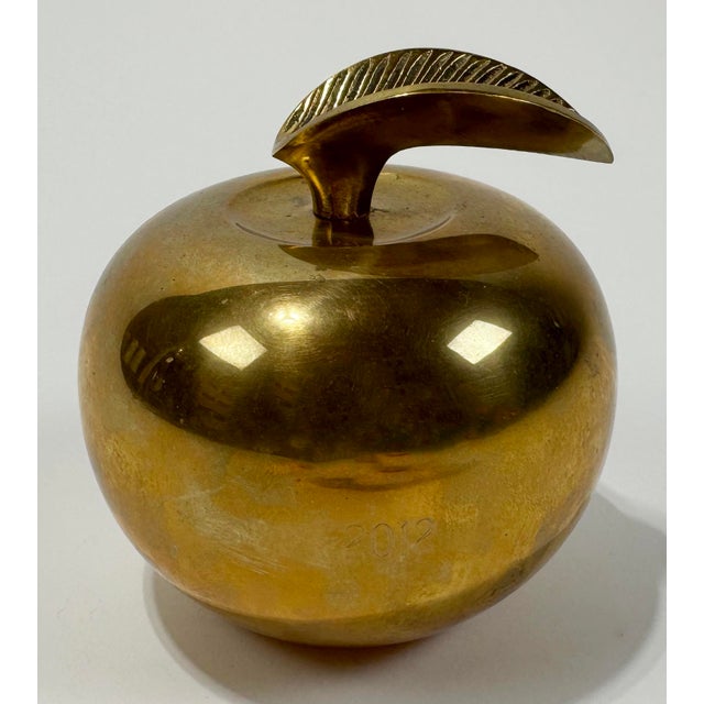 Mid 20th Century Oversized Brass Apple With Exaggerated Stem For Sale - Image 4 of 6