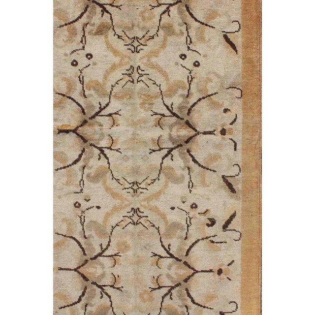 Keivan Woven Arts, Tu-Ugu-136097, Vintage Turkish Oushak Rug - 3′3″ × 6′3″. This vintage Oushak rug from 1940s Turkey...