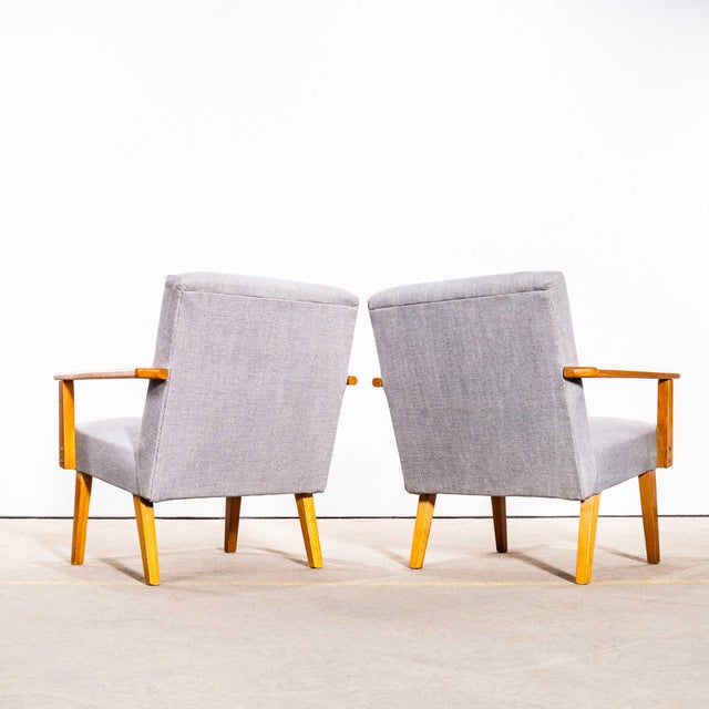 Mid-Century Grey Brushed Cotton Upholstered Armchair with Straight Arms and Top Caps, 1950s For Sale - Image 4 of 10