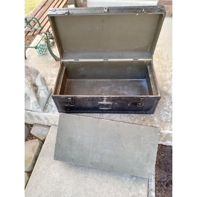 Vintage 1940's Herkert and Meisel Trunk Company Military Foot Locker For Sale - Image 9 of 10