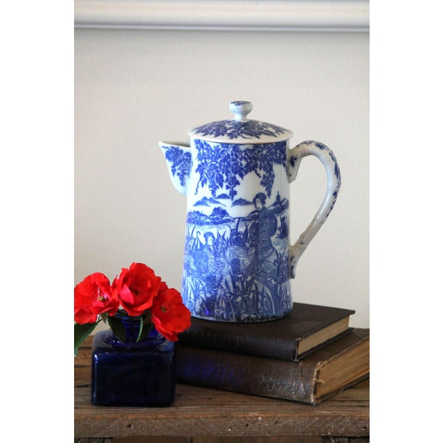 This is a beautiful porcelain pot, standing 6.75"T x 6"W. Made in Japan in the likeness of Royal Crown Derby's Blue Mikado...