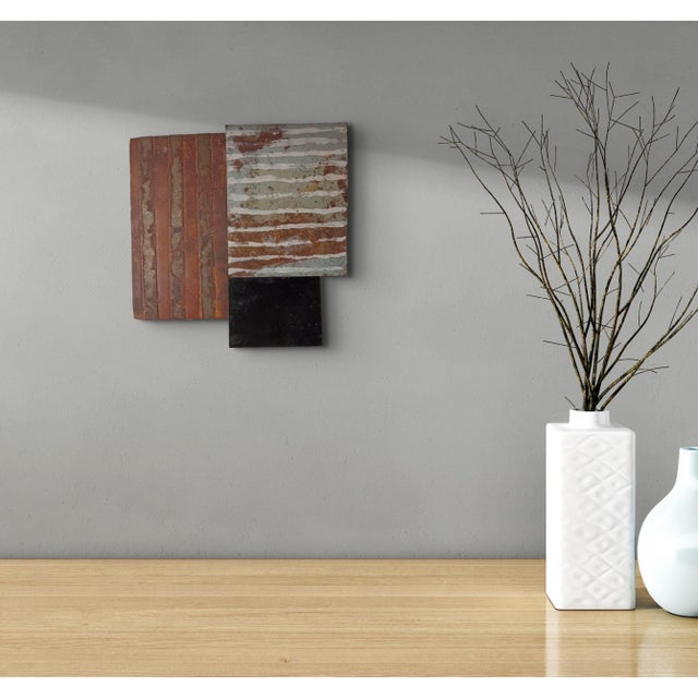In this intimate series of small-scale wall relief sculptures, French abstract artist André Debono explores the tactile...