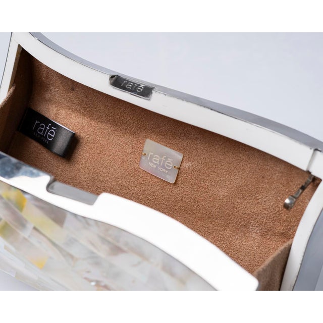 Bilbao Curved Minaudiere in White Shell and Stainless Steel For Sale - Image 4 of 6