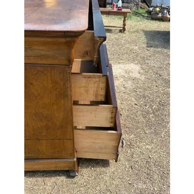19th Century Louis Philippe Burl Walnut Chest of Drawer / Commodes For Sale - Image 18 of 18