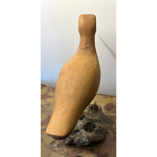 Mid 20th Century Vintage Hand Carved Wooden Shorebird on Driftwood, Folk Art For Sale - Image 5 of 7