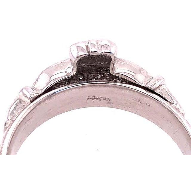 14 Karat White Gold Claddagh Diamond Ring, Size 13 For Sale In New York - Image 6 of 9