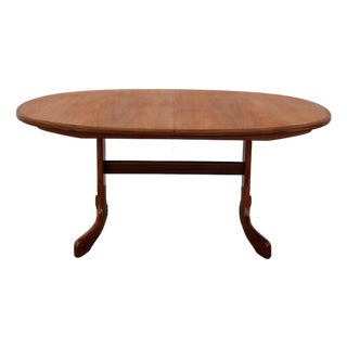 Vintage Mid Century Modern Teak Extendable Dining Table by G Plan For Sale