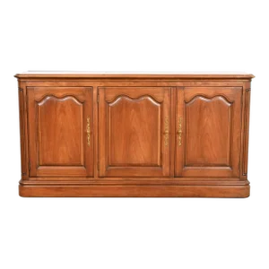 Kindel Furniture French Provincial Louis XV Cherry Wood Sideboard or Bar Cabinet, Circa 1960s