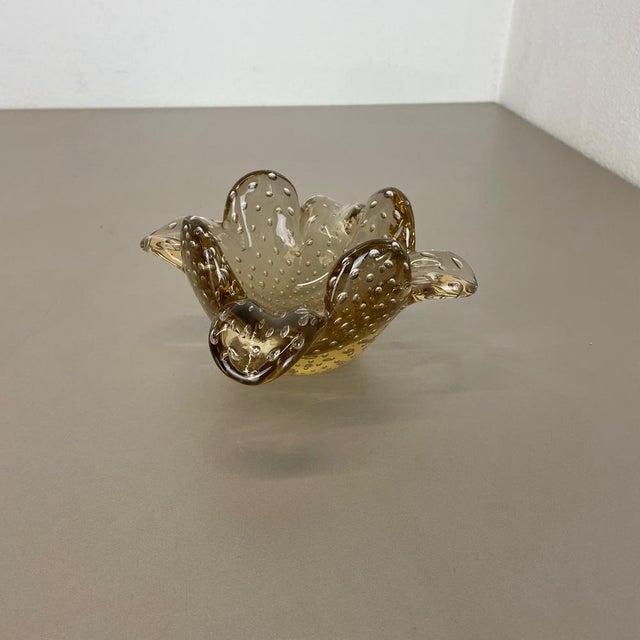 Glass Bowl Element Shell Ashtray from Barovier and Toso, Italy, 1970s For Sale - Image 3 of 17