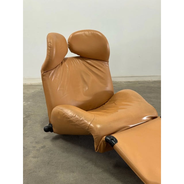 Vintage “Wink” Chaise Longue Model 111 by Cassina, Attributed to Toshiyuki Kita For Sale - Image 4 of 12