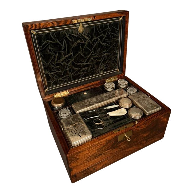 English Ladies Travel Box in Rosewood, Signed Mechi and Bazin of London, Circa 1870 For Sale