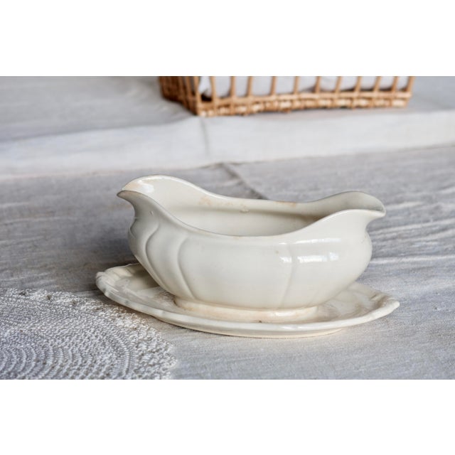 Antique Ivory Earthenware Gravy Boat from Villeroy & Boch, 1970s For Sale - Image 10 of 10