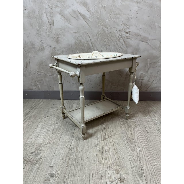 Give your child (or your collection!) a touch of history and poetry with this charming little dressing table dating from...