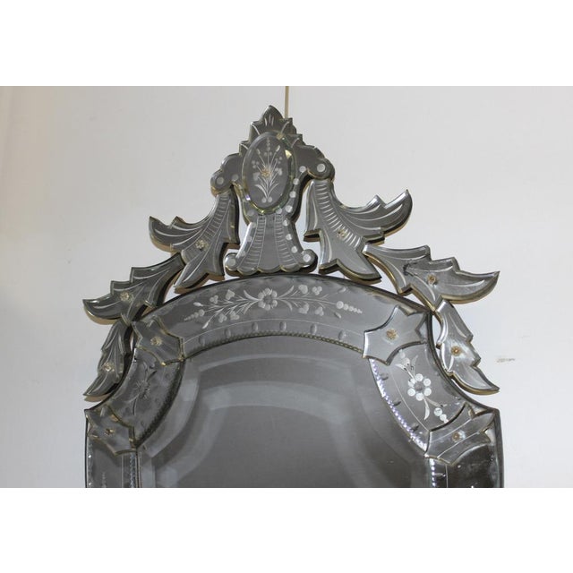1950s Venice Mirror with Flower Decor, 1950s For Sale - Image 5 of 9