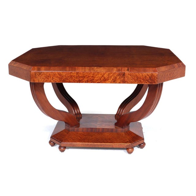 Art Deco Centre Table in Burr Yew, 1920s For Sale - Image 3 of 15