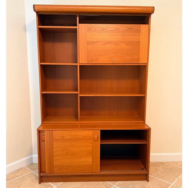 Domino Møbler Adjustable Bookcase For Sale In Washington DC - Image 6 of 6