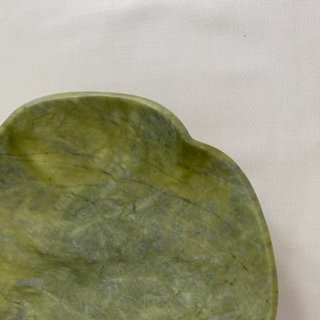 Vintage Lotus Shaped Green Jade Bowl For Sale In New York - Image 6 of 9