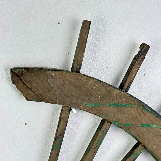 Paint 1900s Pair of Architectural Salvage Double Sided Sunburst Like Design Wooden Wall Elements For Sale - Image 7 of 13