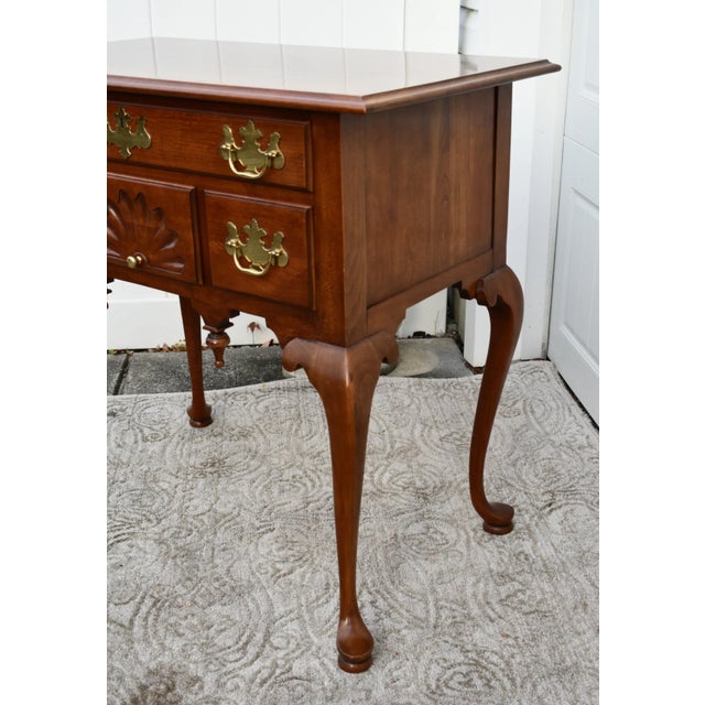 Councill Furniture Councill Craftsmen Mahogany Lowboy Queen Anne Dressing Table Vanity Chest 4 Dr For Sale - Image 4 of 11