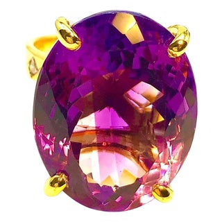 Bochic "Capri" Vintage Oval Shape Amethyst & Diamond Set In 18K Gold & Silver For Sale