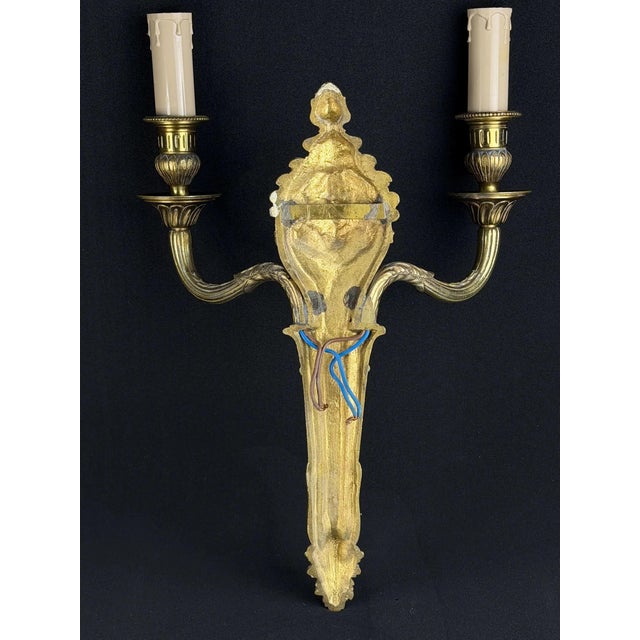 Gold Antique French Louis XVI Two-Light Wall Sconce in Gilt Bronze, 1890s For Sale - Image 8 of 9