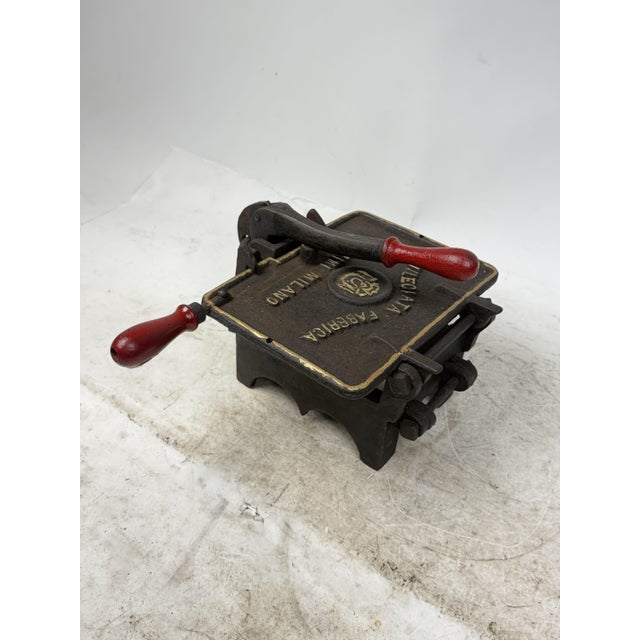 Black Oven Press, Early 1900s For Sale - Image 8 of 9