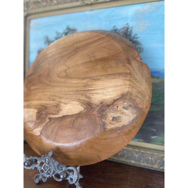 Mid-Century Hand-Carved Solid Wood Decorative Bowl With Chiseled Rim Detailing. For Sale - Image 9 of 10