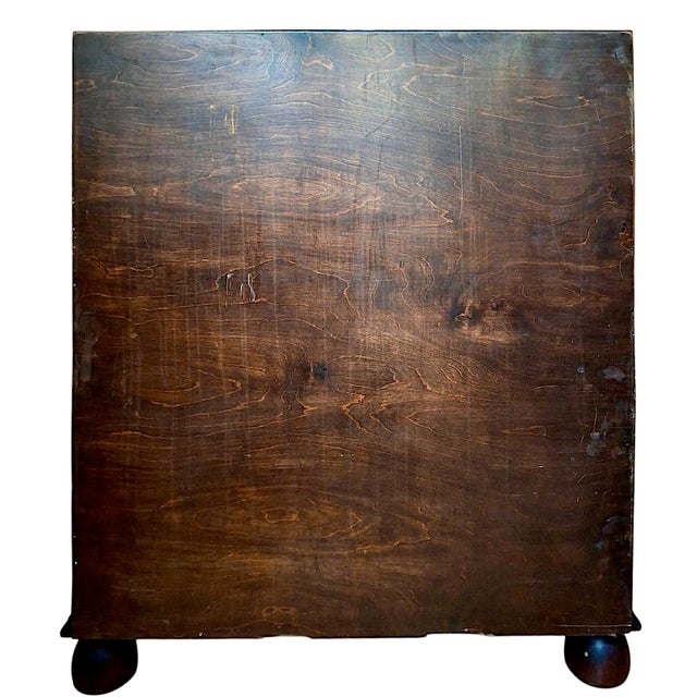Early 18th-Century Queen Anne/Georgian Walnut Slant-Front Bureau-Desk For Sale - Image 4 of 16