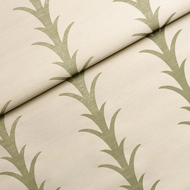 Schumacher SAMPLE - Schumacher x Celerie Kemble Acanthus Stripe Sisal Wallpaper In Olive For Sale - Image 4 of 4