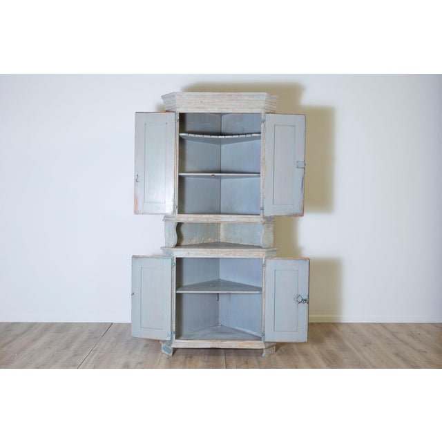 Gustavian (Swedish) 19th Century Swedish Corner Cabinet Circa 1820 For Sale - Image 3 of 6