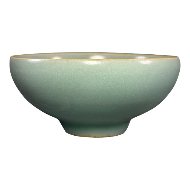 China Vintage Longquan Celadon Bowl With Fine Glaze Rim For Sale