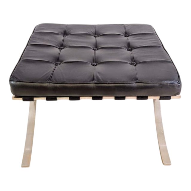Barcelona Stool in Leather by Mies Van Der Rohe for Knoll International For Sale