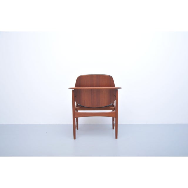 1950s Mid-Century Teak Armchair attributed to Arne Hovmand-Olsen for Jute, 1950s For Sale - Image 5 of 11
