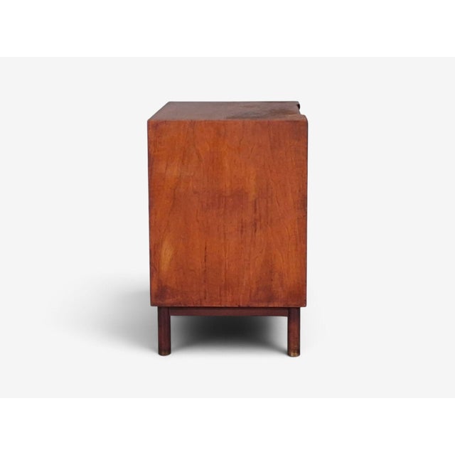 John Widdicomb, American Modern, Nightstand, Walnut, Brass, Usa, 1960s For Sale - Image 11 of 13
