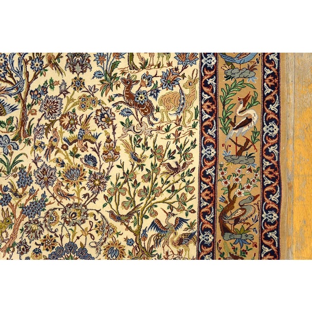 1940s Traditional Ivory Field Floral Vase Vintage Isfahan Hand-Knotted Wool Rug For Sale - Image 4 of 4