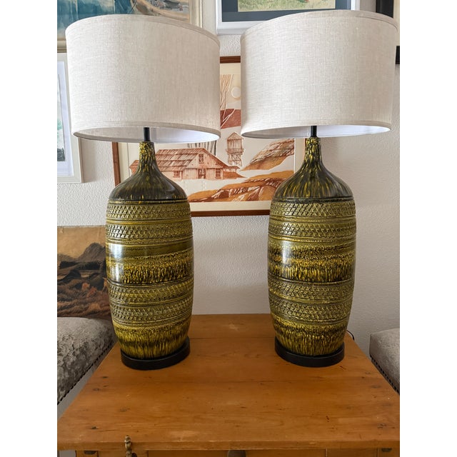 Bitossi 1950s Bitossi Large Vintage Green Textured Lamps Pair For Sale - Image 4 of 9