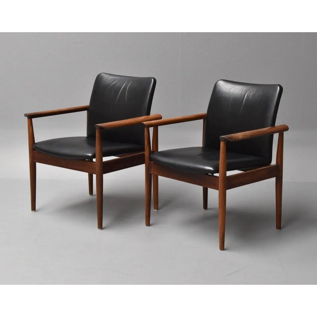 Finn Juhl 209 Diplomat Armchair by Finn Juhl for France & Søn / France & Daverkosen, 1960s For Sale - Image 4 of 8