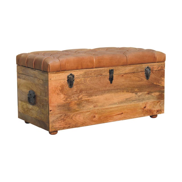 Mid-Century Modern Buffalo Leather Upholstered Storage Trunk in Oak Finish For Sale - Image 3 of 8