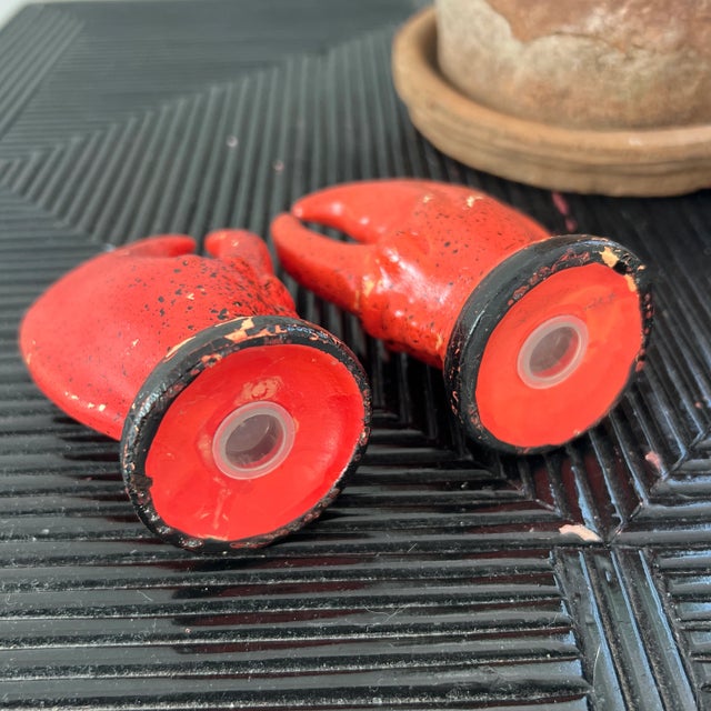 Vintage Ceramic Lobster Claw Salt and Pepper Shakers For Sale - Image 4 of 4
