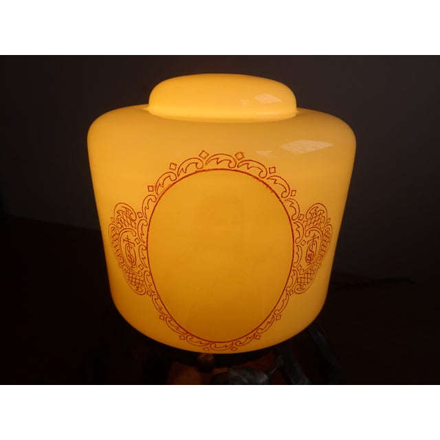 Small Beige Opaline Glass Nightlight Depicting Jesus Christ and the Virgin Mary, 1940s For Sale - Image 15 of 18