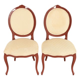 Karges Style French Provincial Louis XV Brown Lacquered Side Chairs or Dining Chairs, Pair For Sale