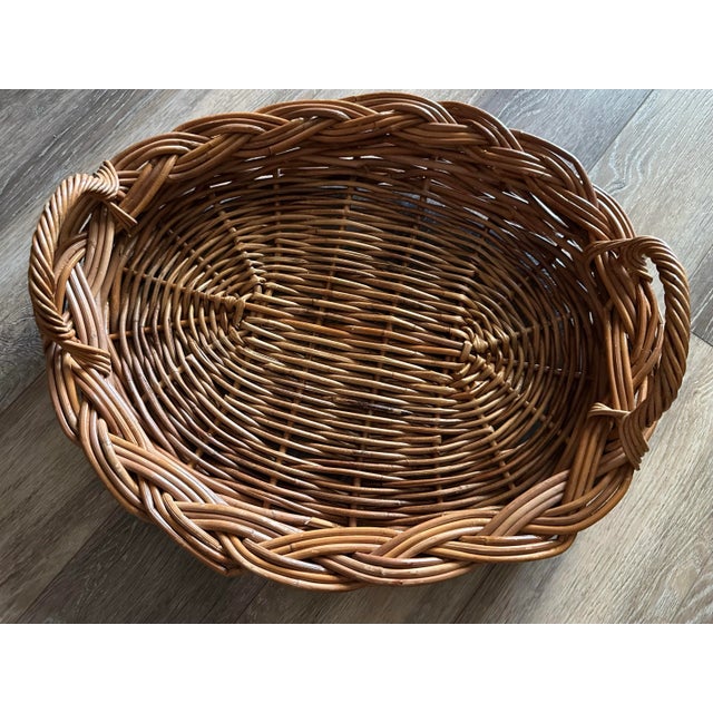 Vintage 1900s Large Natural Wicker Oval Shaped Basket With Handles For Sale - Image 10 of 11