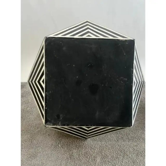 Art Deco Style Sculptural Resin Black & White Pedestal , Side End Table or Stool For Sale - Image 10 of 10