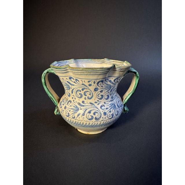 Amateur Cup in Laertina Majolica, 1600 For Sale - Image 11 of 15