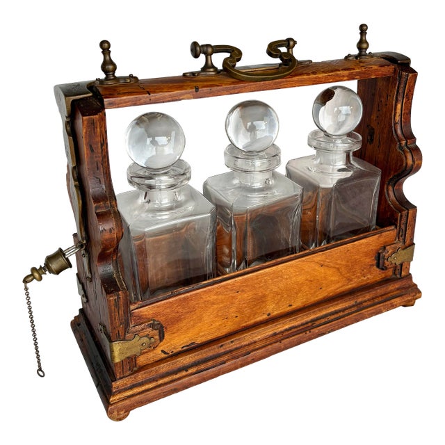 Early 20th Century English Oak Three Decanter Tantalus For Sale