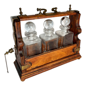 Early 20th Century English Oak Three Decanter Tantalus