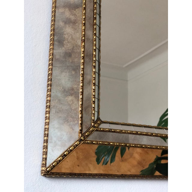 Hollywood Regency Large Vintage Venetian Brass Mirror – Gold Hollywood Regency, Spanish 1990s For Sale - Image 3 of 13
