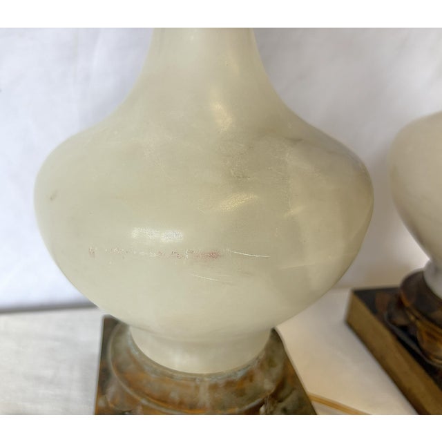 Antique Art Deco/ Hollywood Regency Style Alabaster Table Lamps With Bronze Figureheads- A Pair For Sale - Image 16 of 18